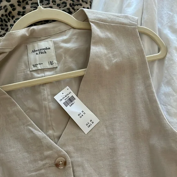 A&F Mara Linen Blend Vest Mini Dress - Picture 7 of 9